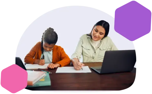 Familia estudiando